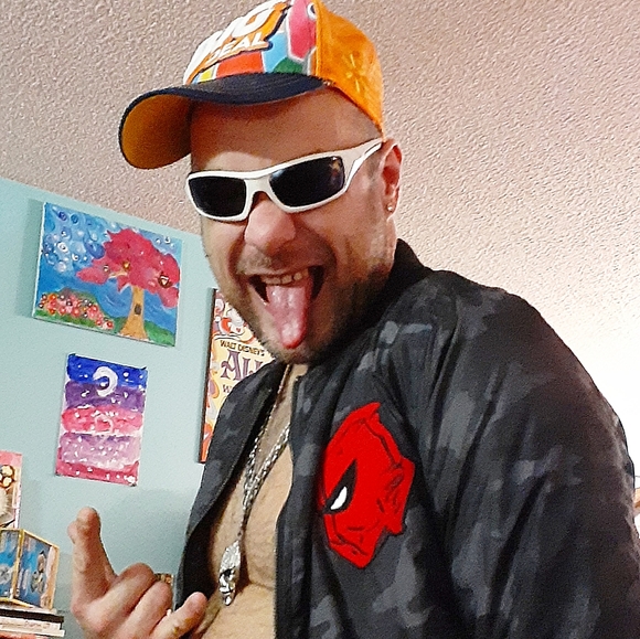 DEADPOOL BOMBER JACKET WITH CAMO DETAILS - Picture 4 of 5